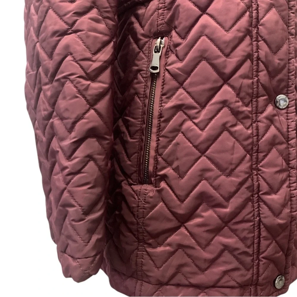 Calvin Klein Women's Hooded Quilted Puffer Jacket - Picture 6 of 12